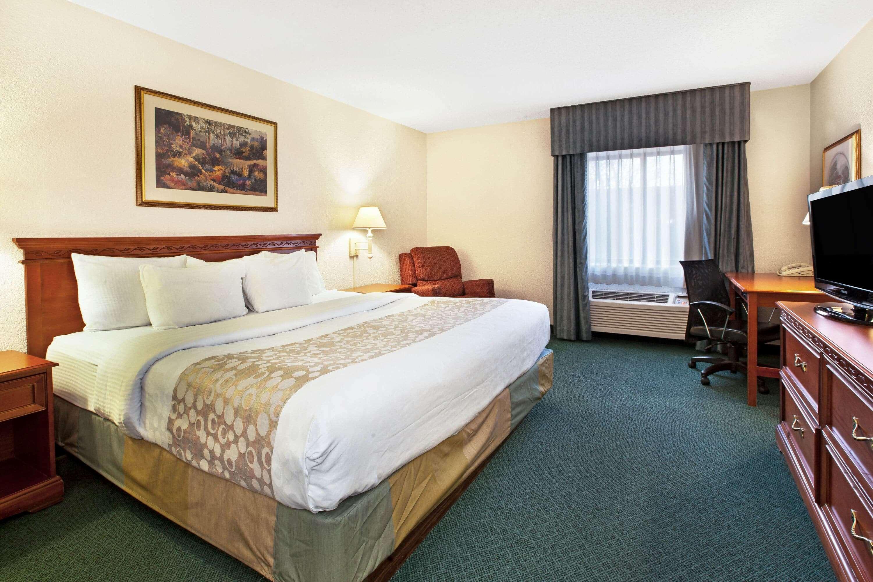 La Quinta Inn By Wyndham Detroit Canton Exterior foto