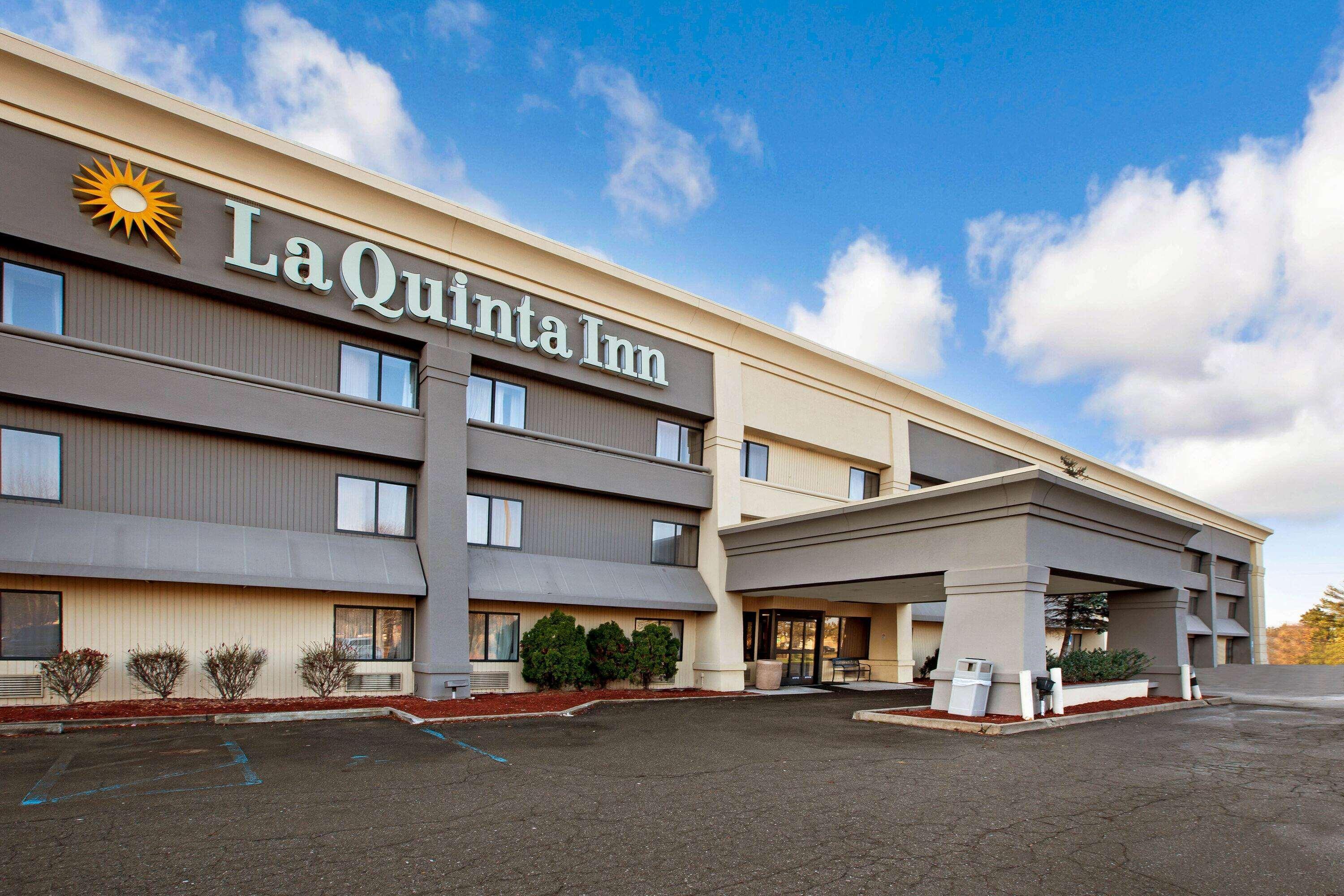 La Quinta Inn By Wyndham Detroit Canton Exterior foto